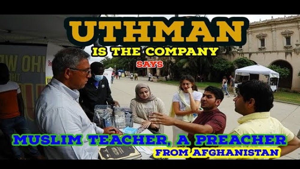 Uthman is the Company says  Muslim Teacher, a Preacher from Afghanistan/ BALBOA PARK.